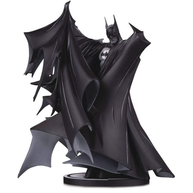 BATMAN (BY TODD MCFARLANE) DELUXE STATUE - BATMAN BLACK AND WHITE - DC COLLECTIBLES
